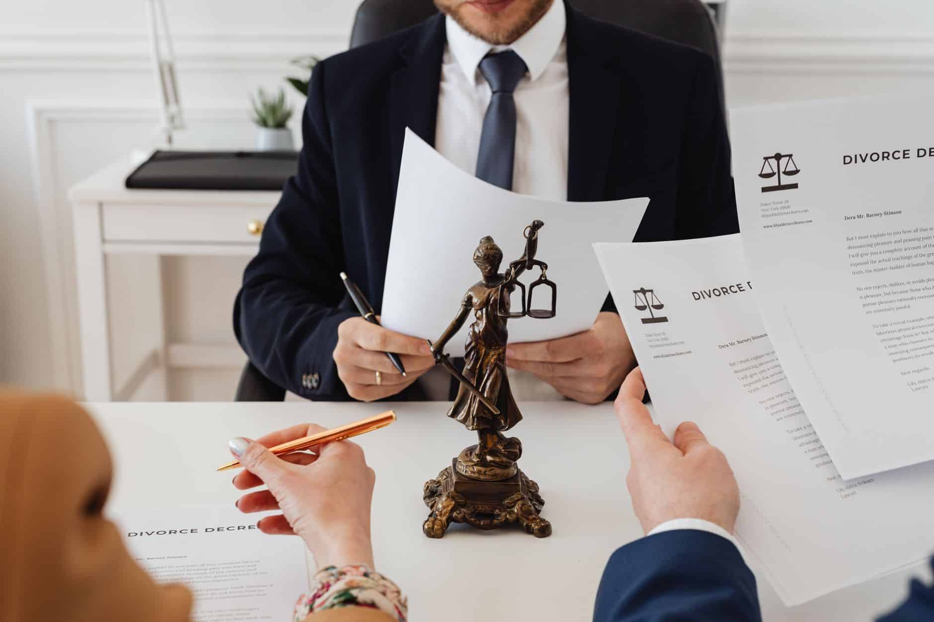 Avocat droit travail contestation licenciement prud'hommes salarié