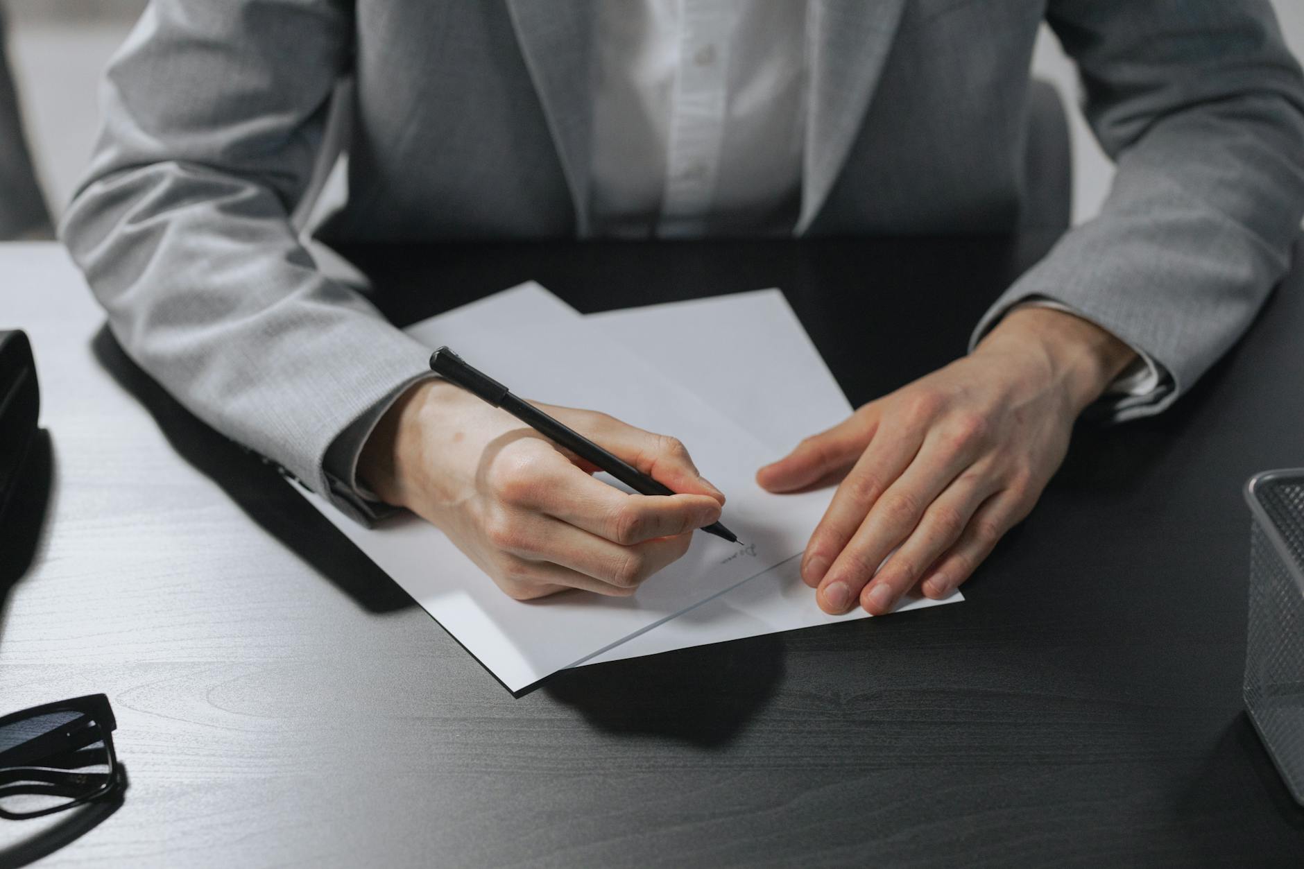 Préparation d'un recours contentieux contre une décision administrative
